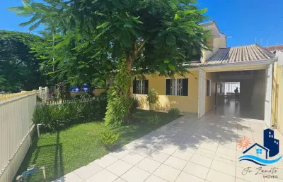 Ótimo investimento sobrado 8 quartos há 350 metros do mar com piscina