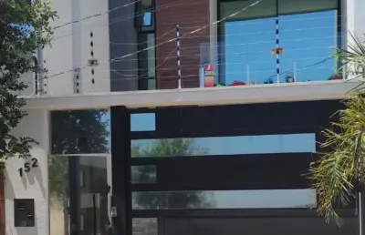 Casa na rua imburana - bairro santo agostinho, governador valadares!