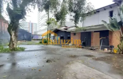 Terreno plano para prédio residencial ou comercial região central de joinville, sc