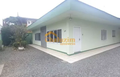 Casa com 3 quartos à venda na Rua Porto Rico, 170, Floresta, Joinville