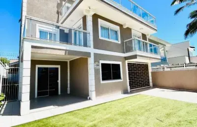 Sobrado com 5 dormitórios à venda, 222 m² por r$1.680.000 - brasília - itapoá/sc