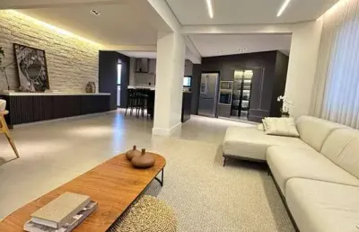 Apartamento alto padrão no centro, 1 suíte + 2 quartos, 3 vagas