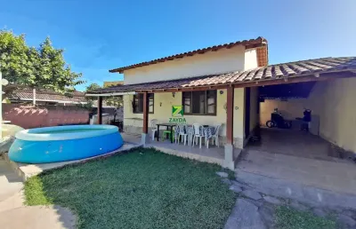 Imperdível oportunidade! casa à venda em casimiro de abreu-rj, bairro santa irene - barra de são joão: 2 quartos, 1 sala, 2 banheiros, 3 vagas de garagem, 100,00 m² de área.