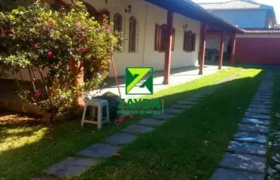 Casa à venda em casimiro de abreu-rj, bairro peixe dourado ii - barra de são joão: 3 quartos, 1 suíte, 2 salas, 2 banheiros, 7 vagas de garagem, 0,01 m² de área