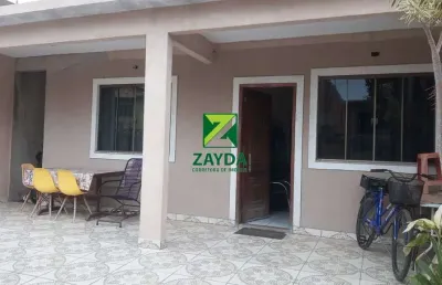 Casa à venda em casimiro de abreu-rj, no jardim miramar! 2 quartos, 1 suíte, 1 sala, 2 banheiros, 1 vaga, 10,00m².
