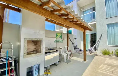 Casa à venda na quadra da praia no bairro peixe dourado i - barra de são joão.