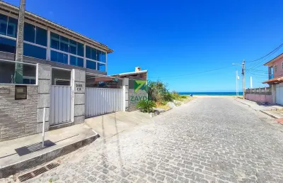 Imperdível oportunidade de casa à venda em casimiro de abreu-rj, vila campo alegre - barra de são joão: 4 quartos, 3 suítes, 2 salas, 3 banheiros, 2 vagas de garagem e 160,00 m² de área.