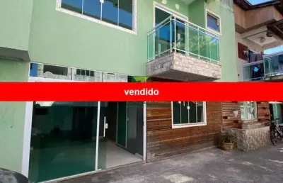 Casa duplex com 02 suites, no bairro cidade beira mar em rio das ostras.