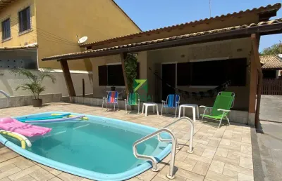 Imperdível! casa à venda em casimiro de abreu-rj, bairro peixe dourado i - barra de são joão. 3 quartos, 1 suíte, 2 salas, 1 banheiro, 5 vagas de garagem, 180m² de área.