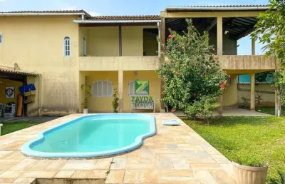 Casa à venda em casimiro de abreu-rj, bairro peixe dourado ii: 3 quartos, 1 suíte, 2 salas, 2 banheiros, 1,00 m² de área.