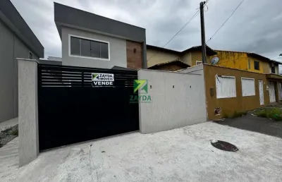 Casa à venda em rio das ostras-rj, village: 3 quartos, 2 suítes, 1 sala, 3 banheiros, 1 vaga, 92m² de área.