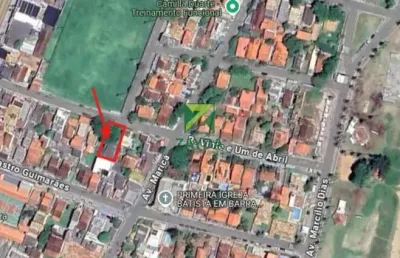 Terreno na quadra da praia no centro de barra de são joão