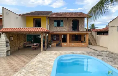 Casa à venda com 4 quartos, piscina e loja comercial em cidade praiana - rio das ostras-rj