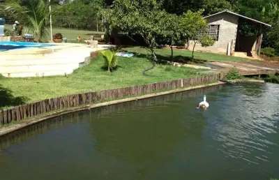 Chácara na avenida anhanguera, dentro da cidade de 11.140 m².