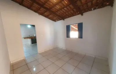 Casa com 2 quartos à venda na Rua Doutor Edilberto da Veiga Jardim, sn, Parque Veiga Jardim, Aparecida de Goiânia