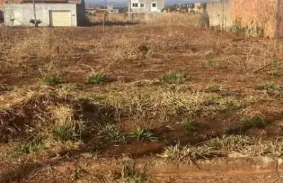 Lote à venda com 200,00 m² no setor fonte das águas - goiânia.