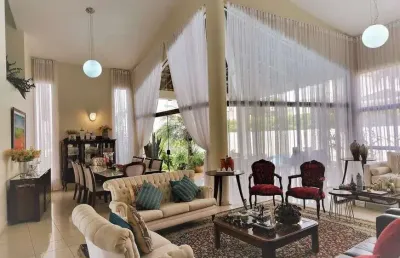 Casa em condomínio fechado com 5 quartos para alugar na Null - Goiânia - Go, 472, Jardim Florença, Goiânia