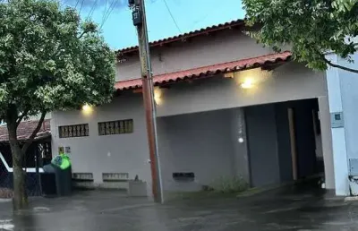 Casa à venda com 3 quartos sendo 1 suíte, de 170,00 m² no  setor santos dumont