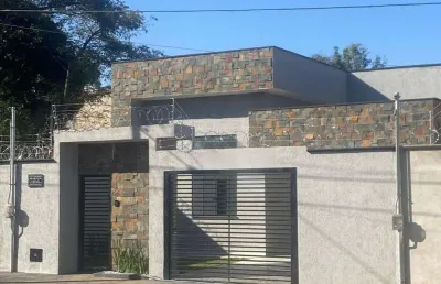 Casa à venda de 3 quartos, sendo 1 suíte de 117,00 m² jardim helvécia.