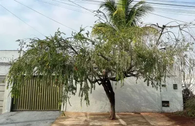 Casa de 3 quartos, sendo 1 suíte no setor brisa da mata de 80,00 m²