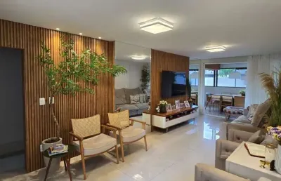 Apartamento três suítes próximo ao parque vaca brava
