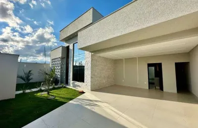 Casa três suítes com piscina próximo ao jardins madri