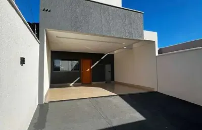 Casa com 3 quartos à venda na Rua Apinagés, 21, Parque Hayala, Aparecida de Goiânia