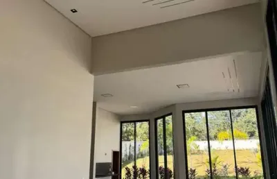 Casa em condomínio fechado com 4 quartos à venda na Av. Dos Flamboyants - ÁRea  Administrativa, 17, Área Administrativa, Senador Canedo