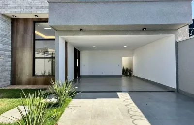 Casa com 3 quartos à venda na Rua MMM 1, Setor Três Marias, Goiânia