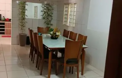 Casa 3 quartos sendo 1 suíte, 200m² no itapoã 2 - aparecida de goiânia