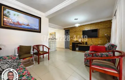 Ampla casa com salão de festas e energia solar em mussurunga 1