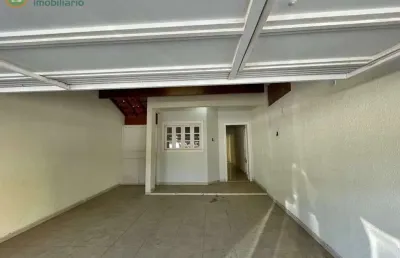 Casa com 3 quartos à venda na Rua Doutor Adélio da Silva, 110, Estiva, Taubaté