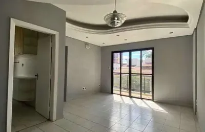 Apartamento com 3 quartos para alugar na Rua Marquês do Herval, 82, Centro, Taubaté