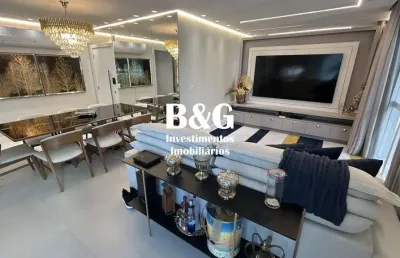 Apartamento lindamente mobiliado, decorado e equipado! apenas 280m da praia.