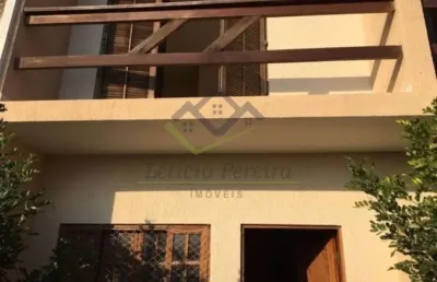 Sobrado com 2 dormitórios à venda, 66 m² por r$ 350.000,00 - vila brasileira - mogi das cruzes/sp