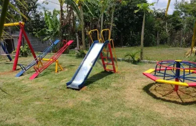Chácara com 3 dormitórios à venda, 1000 m² por r$ 650.000,00 - varinhas - mogi das cruzes/sp