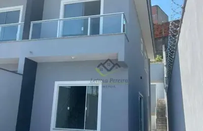 Sobrado com 2 dormitórios à venda, 75 m² por r$ 370.000,00 - jardim pinheirinho - itaquaquecetuba/sp