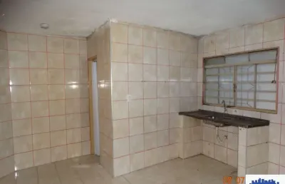 Casa com 1 quarto para alugar em Cangaíba, São Paulo 