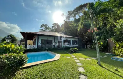 Casa em condomínio fechado com 5 quartos à venda na rua doutor vitor brás, ibicui, mangaratiba, 382 m2 por r$ 1.949.000