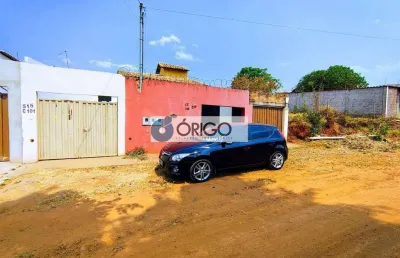 Casa térrea individual - 2 quartos - sala - cozinha - 1 vaga - área externa