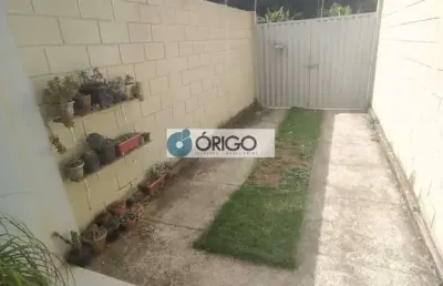 Casa 3 quartos - suíte - 2 vagas - 150m2 de área - aceita financiamento