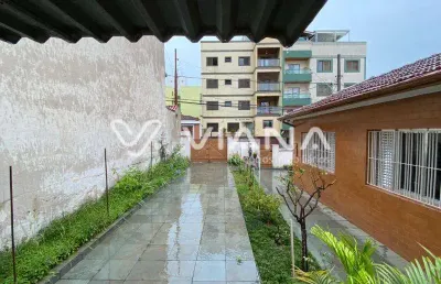 Casa 2 dormitórios á venda no bairro santa maria em são caetano do sul!!