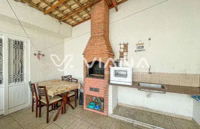 Sobrado com 287m² e 3 dormitórios - venda no bairro barcelona