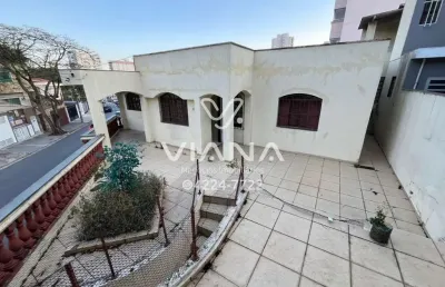 Casa assobradada com 3 dormitórios, 2 suítes e terraço no bairro campestre - santo andré