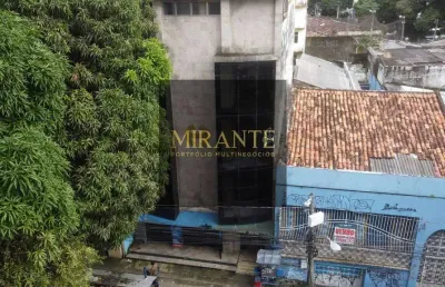 Prédio comercial de 1.800m² •  
5 andares à venda • nazaré