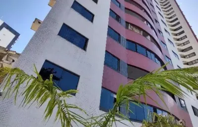 Apartamento à venda, 2/4, suíte, varanda, 02 vagas de garagem