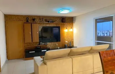 Cobertura com 320m2, 5 quartos, 5 súites, 4 vagas e piscina na varanda no bairro da vila mariana