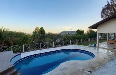 Casa à venda no condomínio estância marambaia em vinhedo/sp