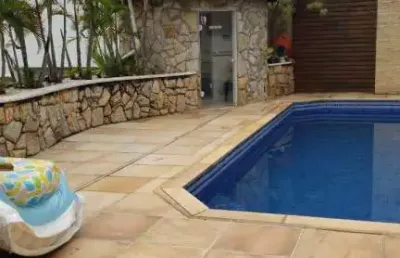 Casa à venda no condomínio estância marambaia em vinhedo/sp