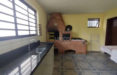 Casa à venda no condomínio residencial terras do caribe em valinhos/sp